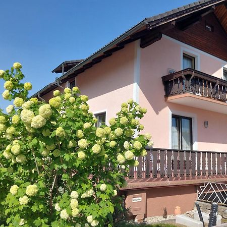 Wohnung Mit Charme In Pinsdorf Екстериор снимка