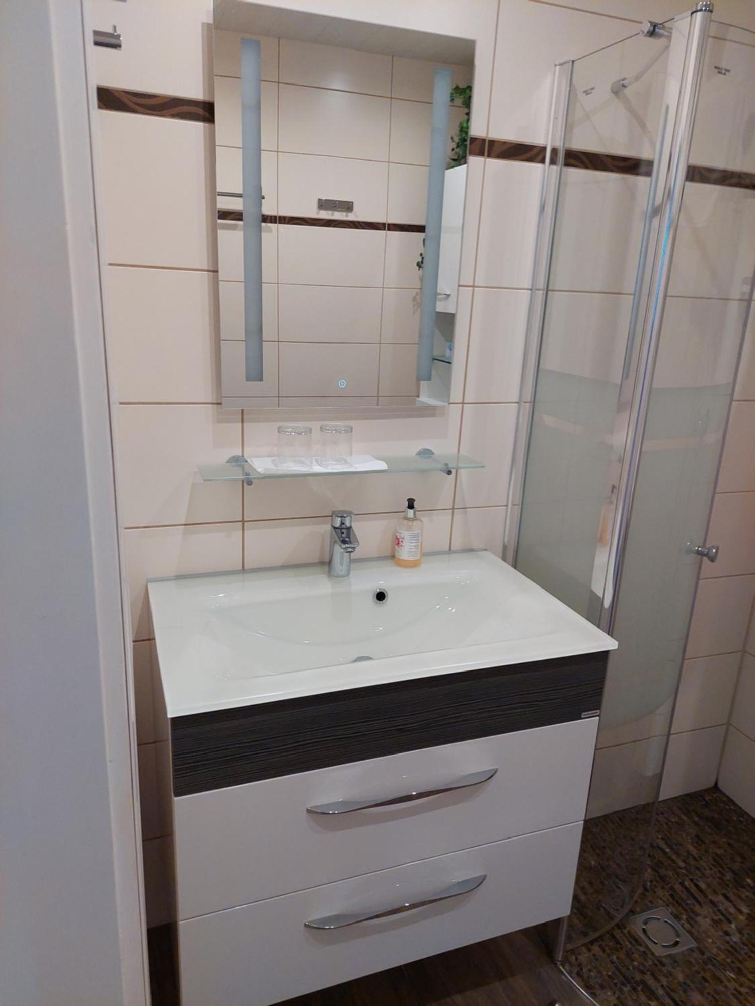 Wohnung Mit Charme In Pinsdorf Екстериор снимка